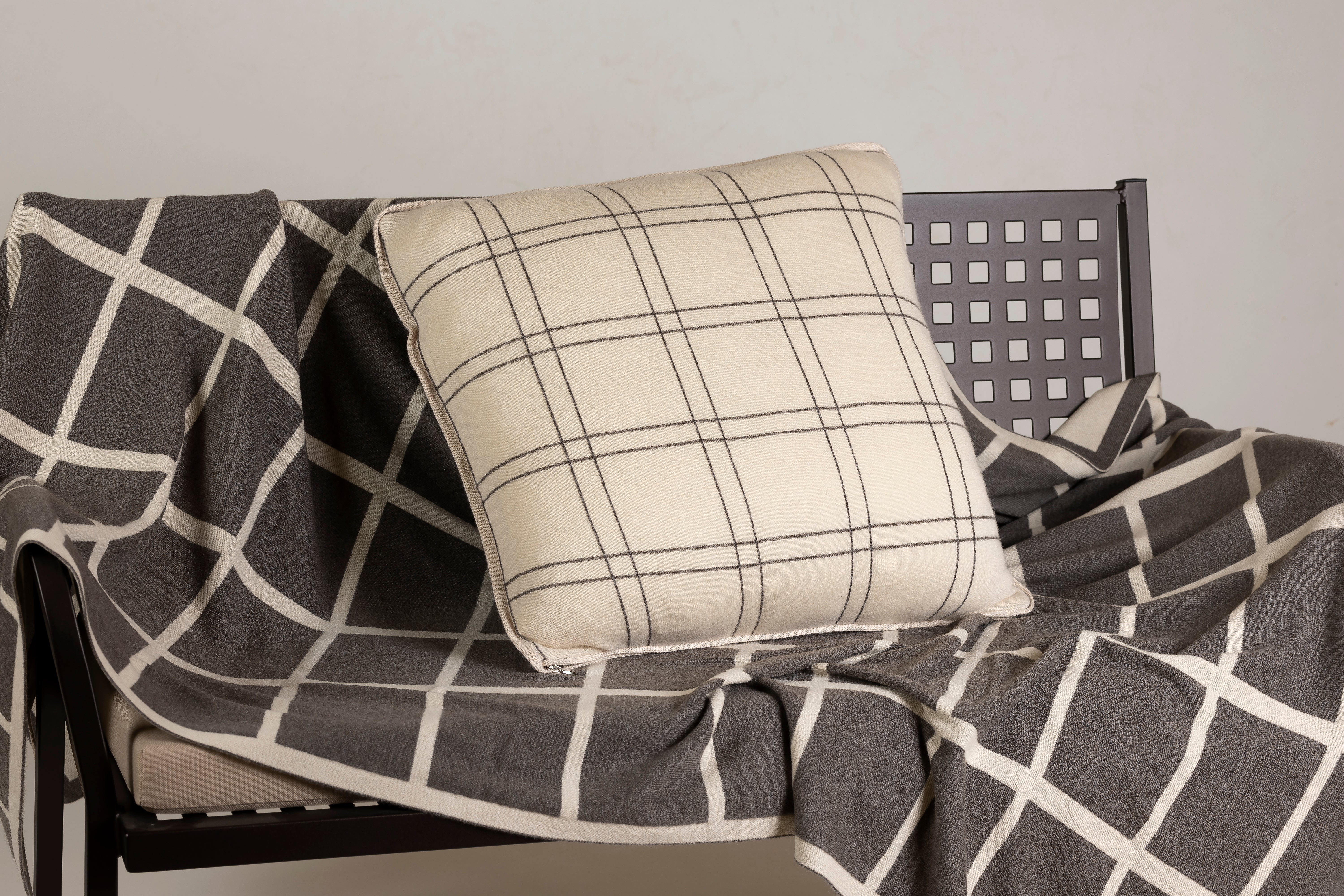 Jacquard cashmere blanket (CO 203)