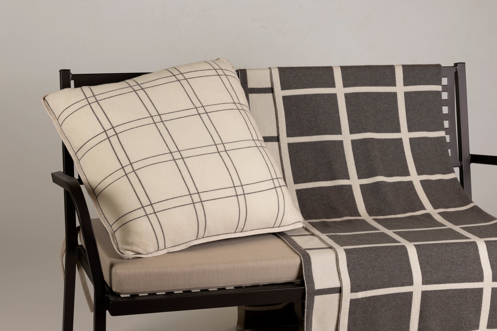 Jacquard cashmere blanket (CO 203)