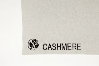 Coperta doppia in lana e cashmere in tessitura jaquard (CO 204)