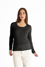 maglia girocollo nera in puro cashmere