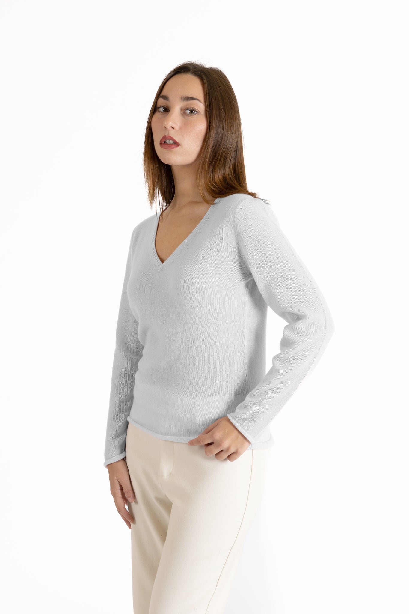 Maglia scollo V in puro cashmere